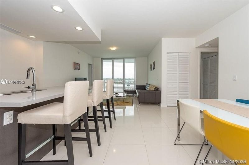 Apartamento en Venta en Miami Doral, Florida — foto 2 de 8