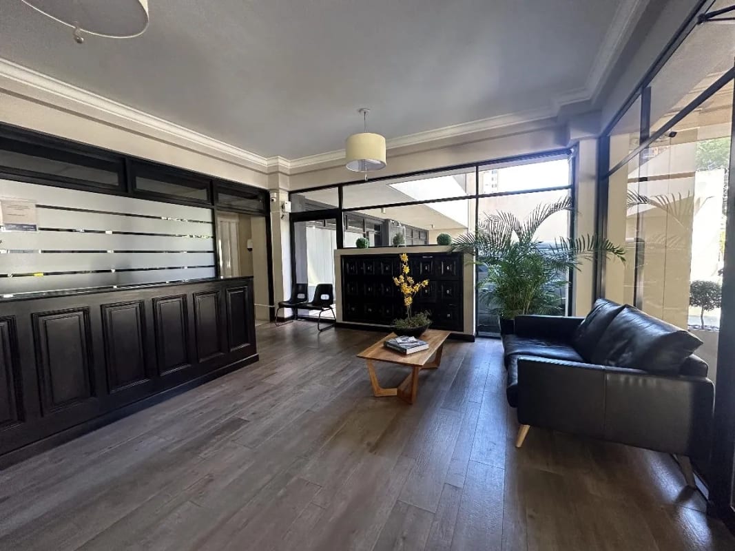 APARTAMENTO EN VENTA ZONA 10 — foto 2 de 16