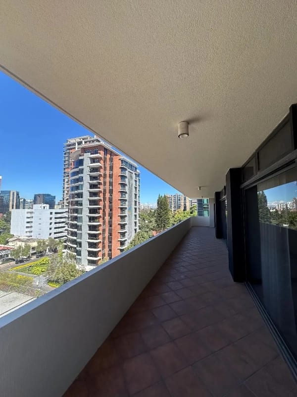 APARTAMENTO EN VENTA ZONA 10 — foto 1 de 16