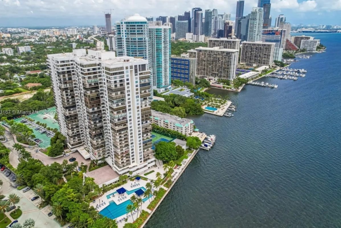APARTAMENTO EN RENTA BRICKELL MIAMI — foto 1 de 16