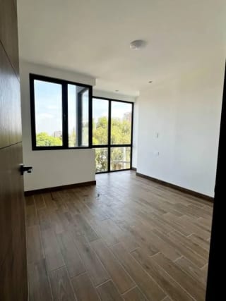 APARTAMENTO EN VENTA ZONA 15 — miniatura 2 de 5