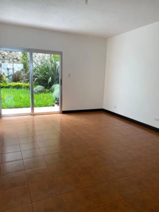 CASA EN VENTA MONTEBELLO II — miniatura 4 de 10