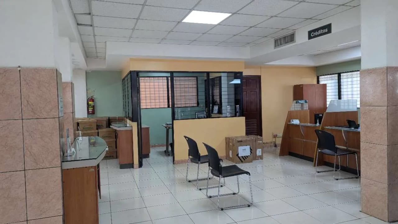 EDIFICIO EN VENTA PUERTO SAN JOSE — foto 1 de 9