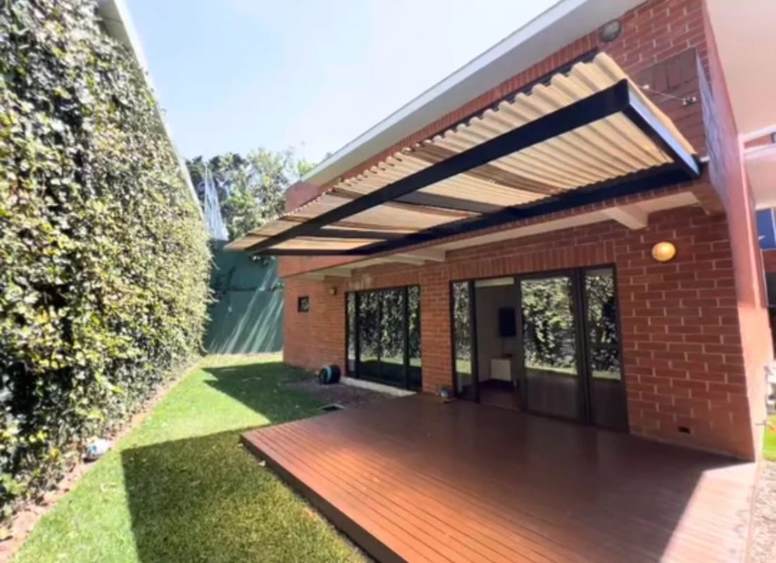 CASA EN VENTA ENTRADA A MUXBAL — foto 1 de 11